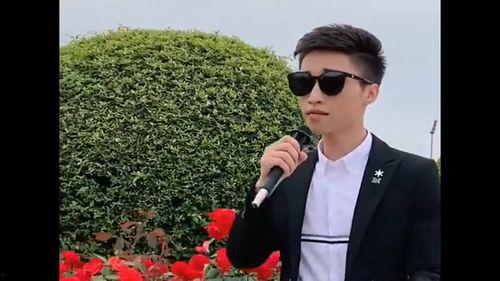 网红DJ一个男的