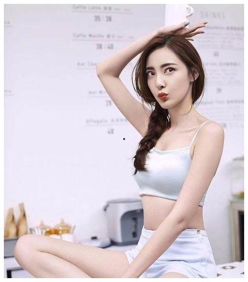 评论张家口网红美女,惊艳亮相，魅力四溢！