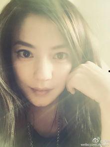 福利明星图,明星们的奢华生活与公益情怀